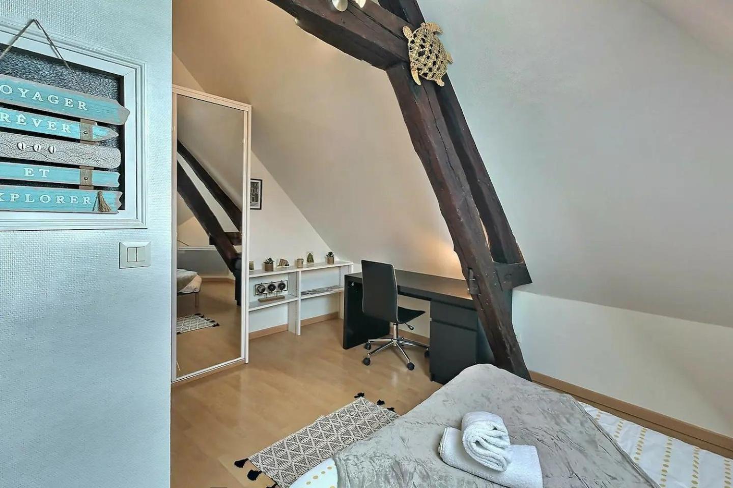 Le Travel - Appartement Equipe Proche Centre Et Yschools Troyes Luaran gambar